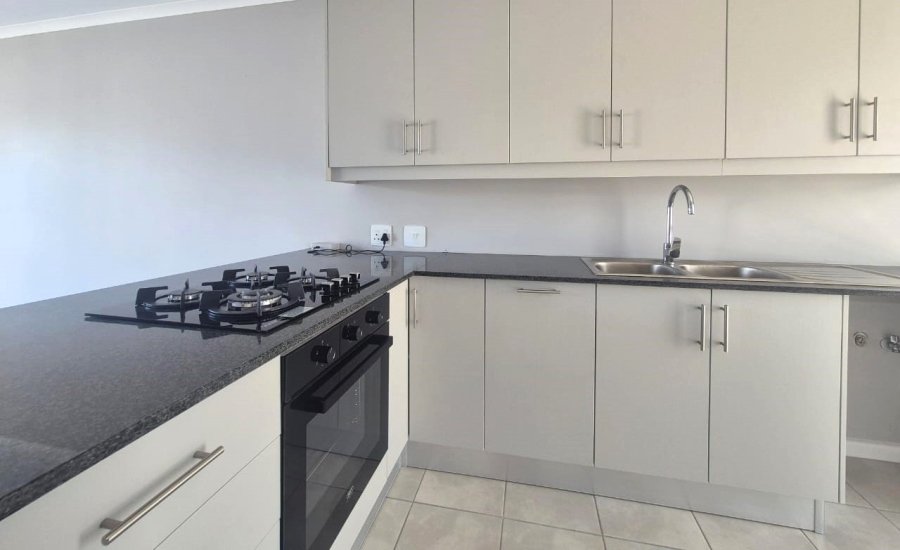 2 Bedroom Property for Sale in Pacaltsdorp Western Cape